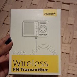 Wireless FM Transmitter - Black